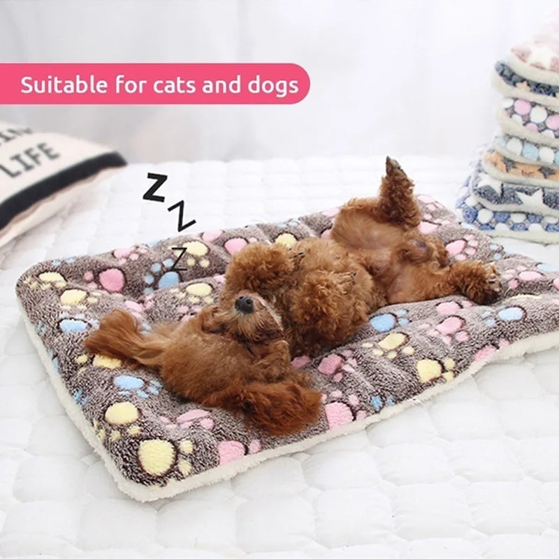 Soft Thickened Pet Sleeping Mat - Washable Warm Fleece Blanket