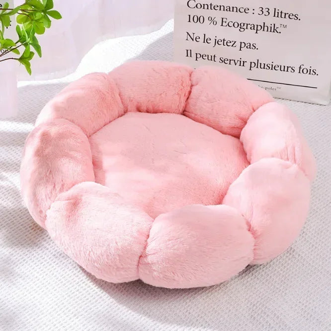 Flower-Shaped Pet Bed – Comfortable Sleep Mat for Large Dogs