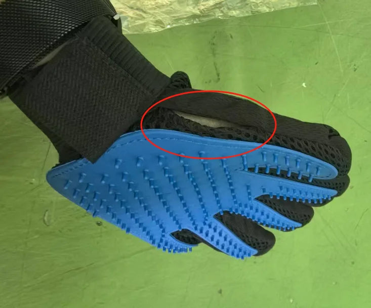 Pet Grooming Glove - Hair Deshedding Brush & Massage Comb for Cats & Dogs